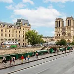 Appartement Spacieux A Deux Pas De Notre-Dame