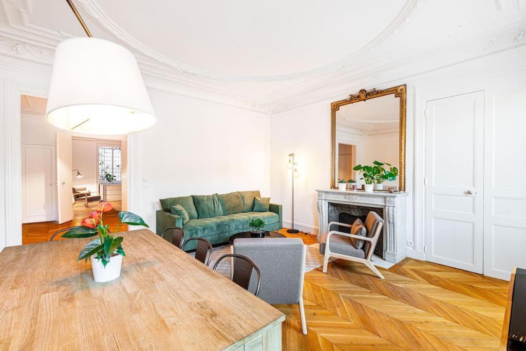 Appartement Spacieux A Deux Pas De Notre-dame *